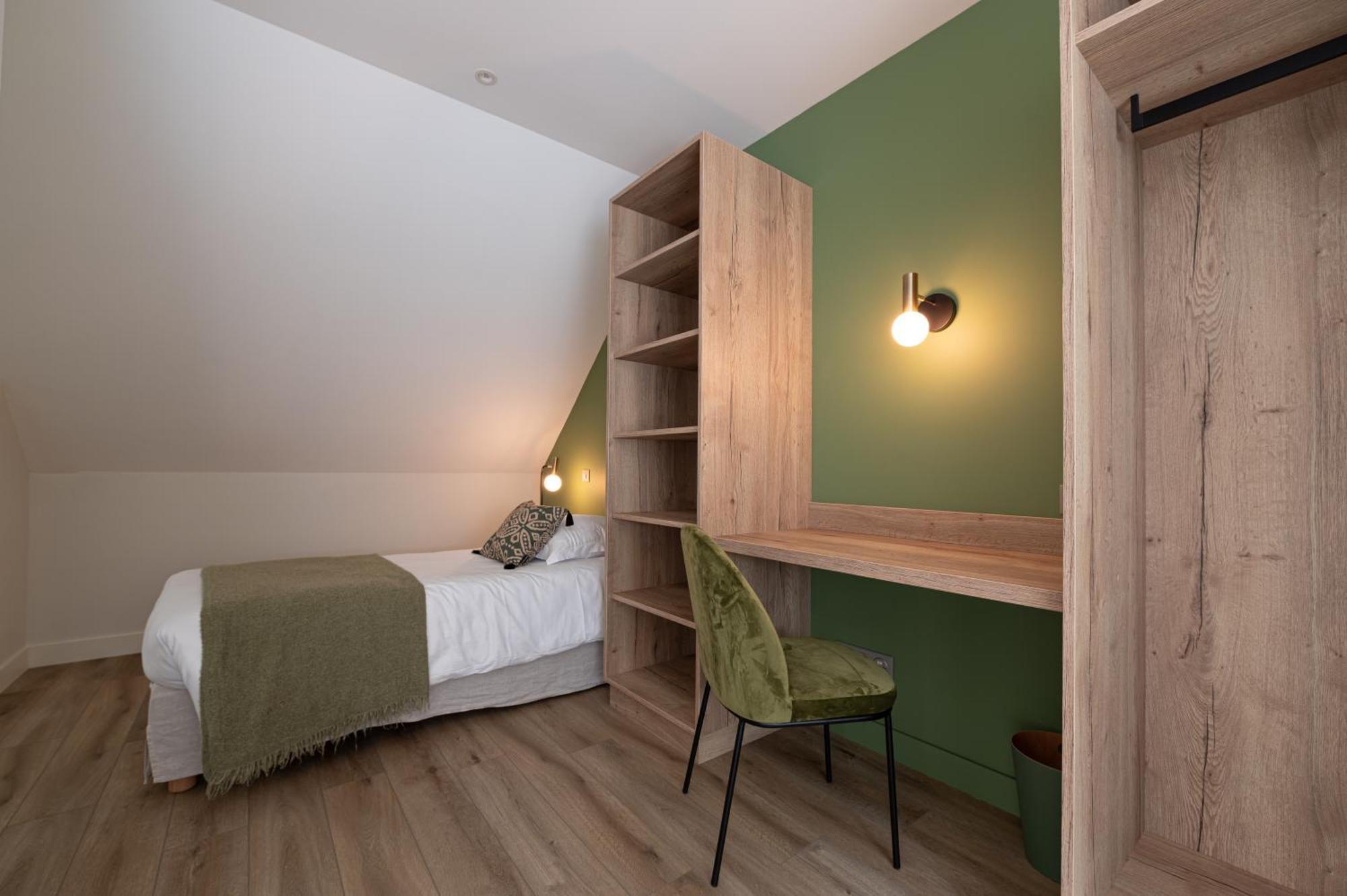 Les Cotonnades Hotel โลริอ็อง ภายนอก รูปภาพ
